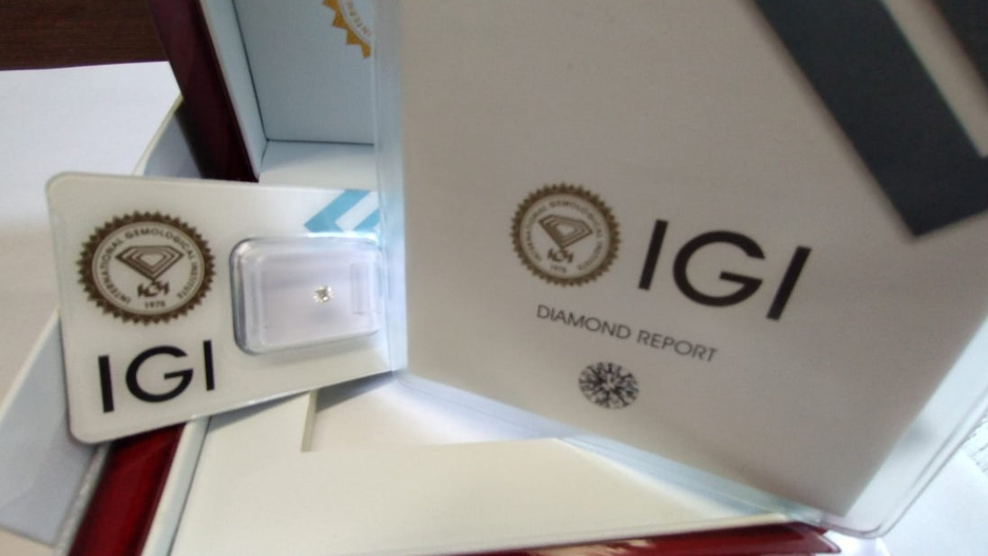 Diamant d'investissement certifié IGI 0,70 ct D IF