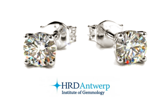 HRD certified light point earrings in 18k white gold with 2 natural diamonds 1.00 ct