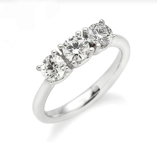 trilogy ring in 18k white gold with 3 natural diamonds 0.60ct