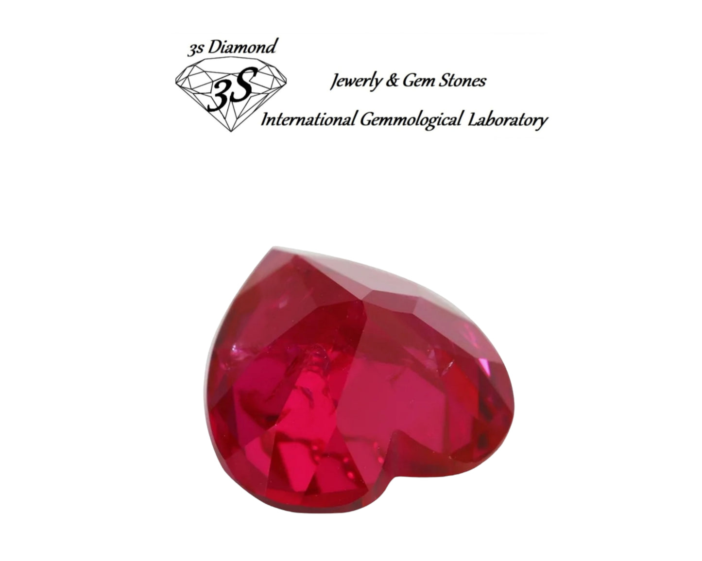 natural heart cut ruby ​​2.00 ct transparent pigeon red