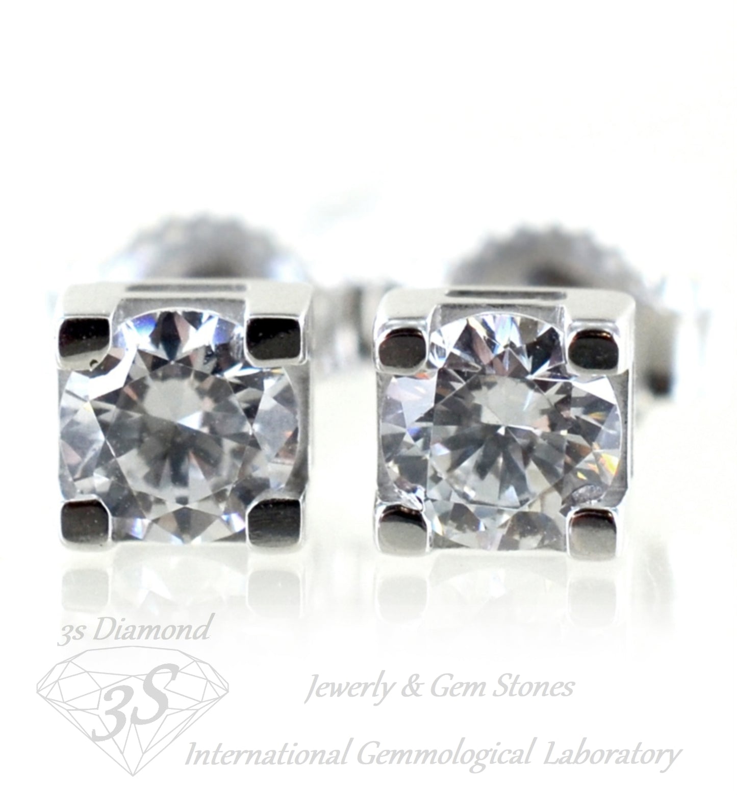 square light point earrings in 18k white gold and 2 natural diamonds 0.50ct